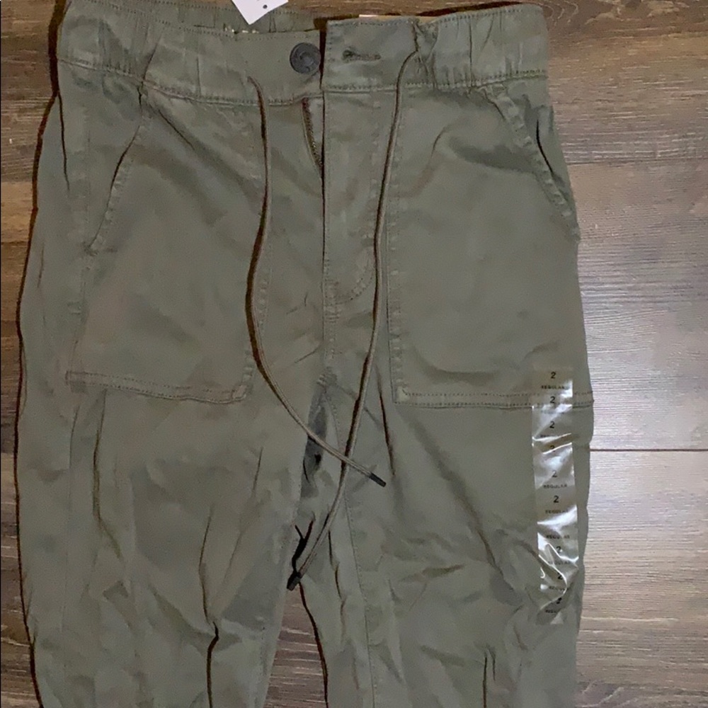American Eagle Joggers